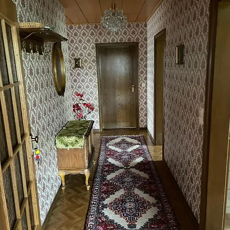 Wohngemeinschaft Mit 3 Privaten Zimmern, Jedes 2 Betten Homestay