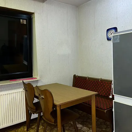 Wohngemeinschaft Mit 3 Privaten Zimmern, Jedes 2 Betten Homberg (Schwalm-Eder)