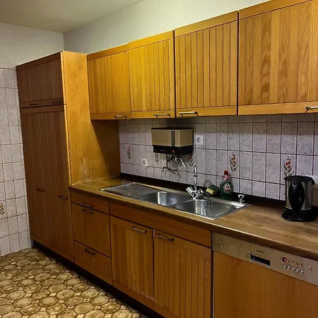 Wohngemeinschaft Mit 3 Privaten Zimmern, Jedes 2 Betten Alloggio in famiglia