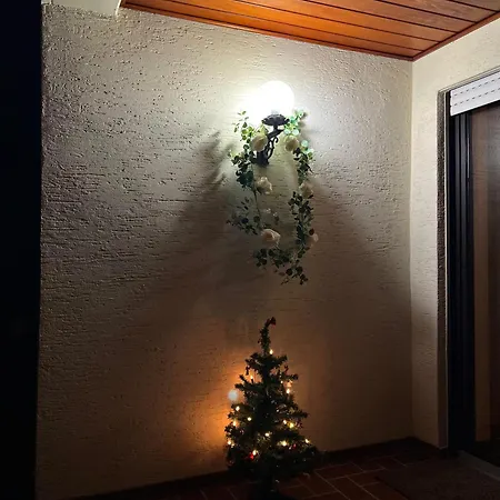 Wohngemeinschaft Mit 3 Privaten Zimmern, Jedes 2 Betten Homberg (Schwalm-Eder)